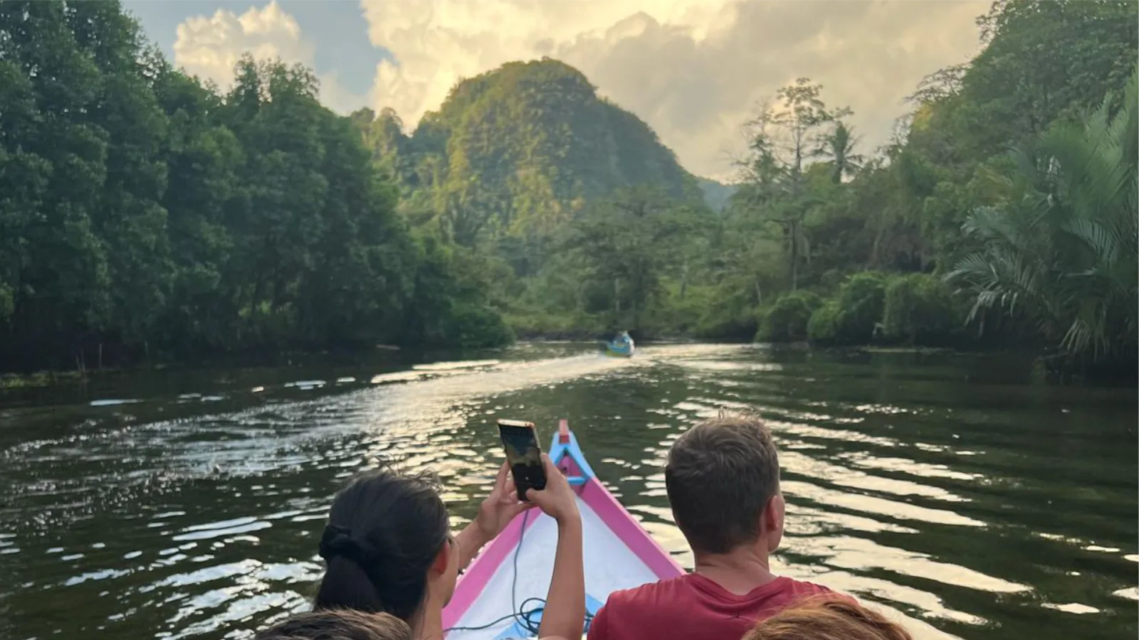 Makassar, Rammang-Rammang Karst & Toraja Highlands