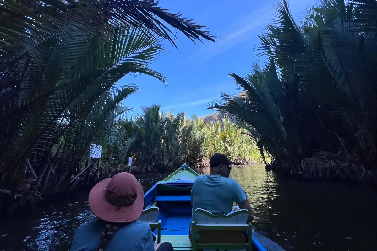 Makassar, Rammang-Rammang Karst & Toraja Highlands