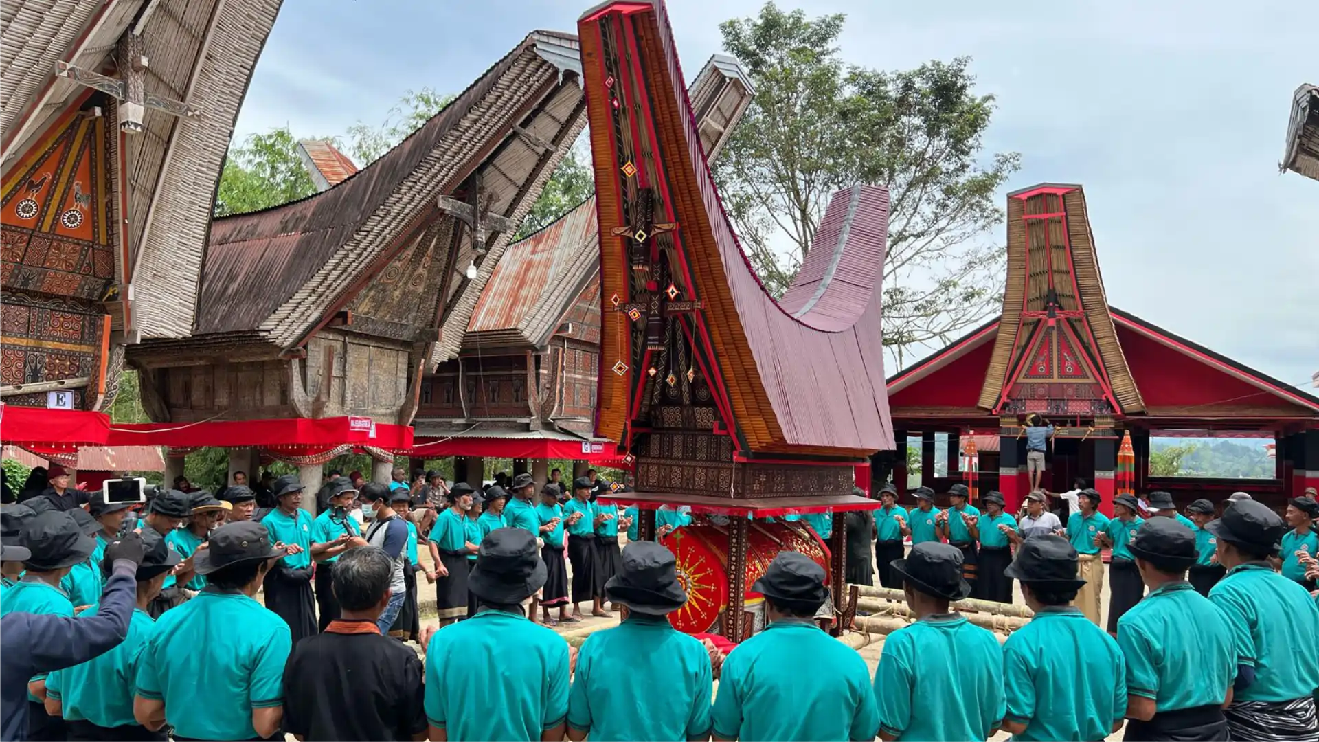 Toraja — Ancestors, Megaliths & Highland Life